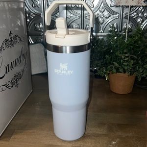 Stanley 30oz straw too